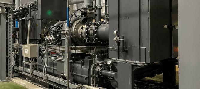 Industrial Air Compressors: Types, Working, Applications & Selection